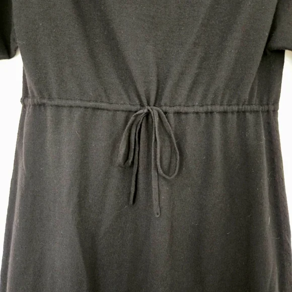 ( Theory ) Soft Merino Wool Cowl Neck Dress - Picture 4 of 8
